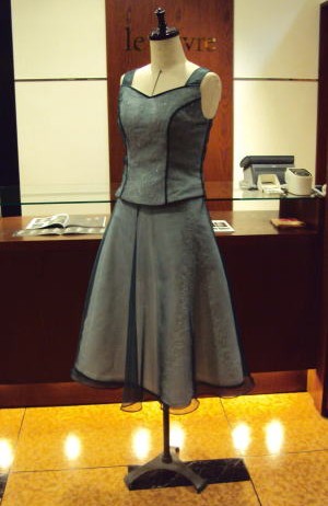 ウエディングドレス リフォーム セパレートドレスにリメイク 洋服リフォーム 洋服直し Top ルアーヴル 仙台 洋服リフォーム ドレス ウエディングドレス ウエディングベール マリアベール 社交ダンス ワンピース スカート コート スーツ セレモニードレス ウエディングドレス リフォーム セパレートドレスにリメイク 洋服リフォーム 洋服直し Top ルアーヴル 仙台 洋服リフォーム ドレス ウエディングドレス ウエディングベール マリアベール 社交ダンス ワンピース スカート コート スーツ セレモニードレス
