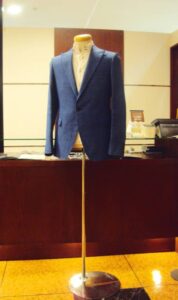 メンズ　オーダースーツ「タキシード」がピーク襟スーツ前身交換！
