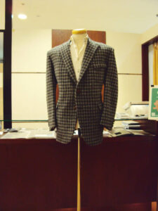 ノーフォークジャケット　オーダースーツ　ハリスツイード　英国クラシック調　Harris Tweed