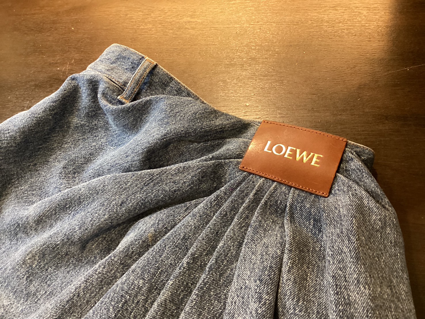 LOEWE デニムスカート　デニム　ウエストつめ　ウエスト調整　身幅　ロエべ　LOEWE